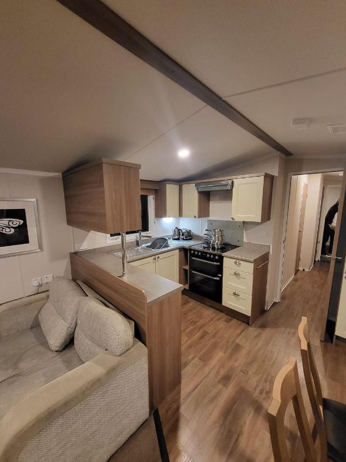Caravan 66 Kensington At Marton Mere Holiday Park Blackpool Villa Exterior photo