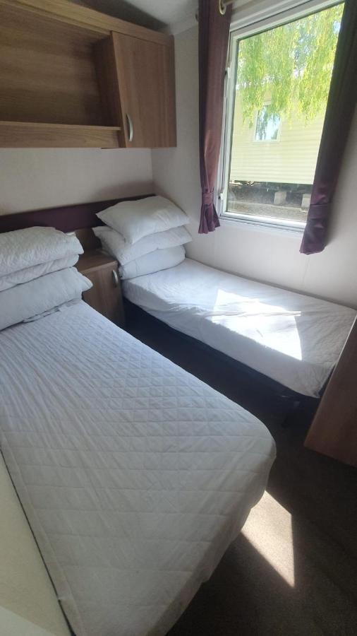 Caravan 66 Kensington At Marton Mere Holiday Park Blackpool Villa Exterior photo
