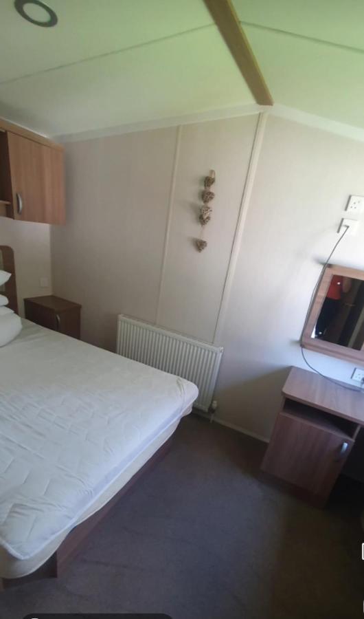 Caravan 66 Kensington At Marton Mere Holiday Park Blackpool Villa Exterior photo
